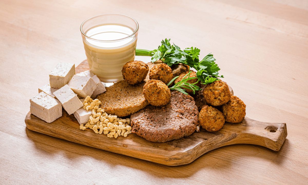 O Crescimento das Comidas à Base de Plantas: Uma Tendência Alimentar em Ascensão