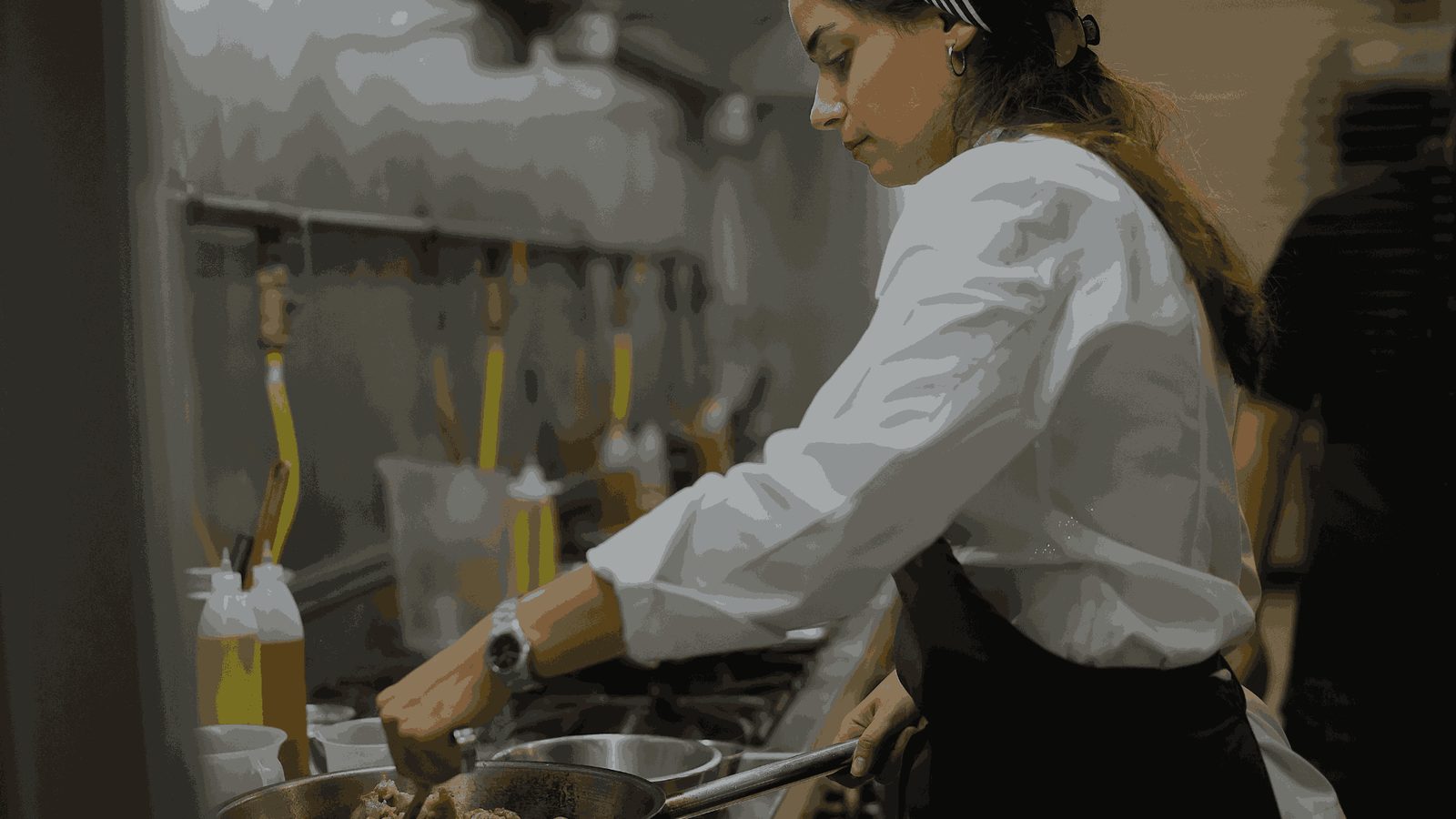Ergonomia e os Riscos Pouco Percebidos no Dia a Dia de Bares e Restaurantes